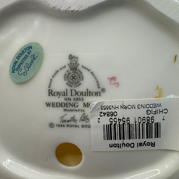 Royal Doulton Figurine "Wedding Morn" HN 3853 - Picture 7 of 10